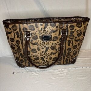 Adrienne Vittadini  Large Leopard Print Laptop Tote Bag.‎ See Photos.
